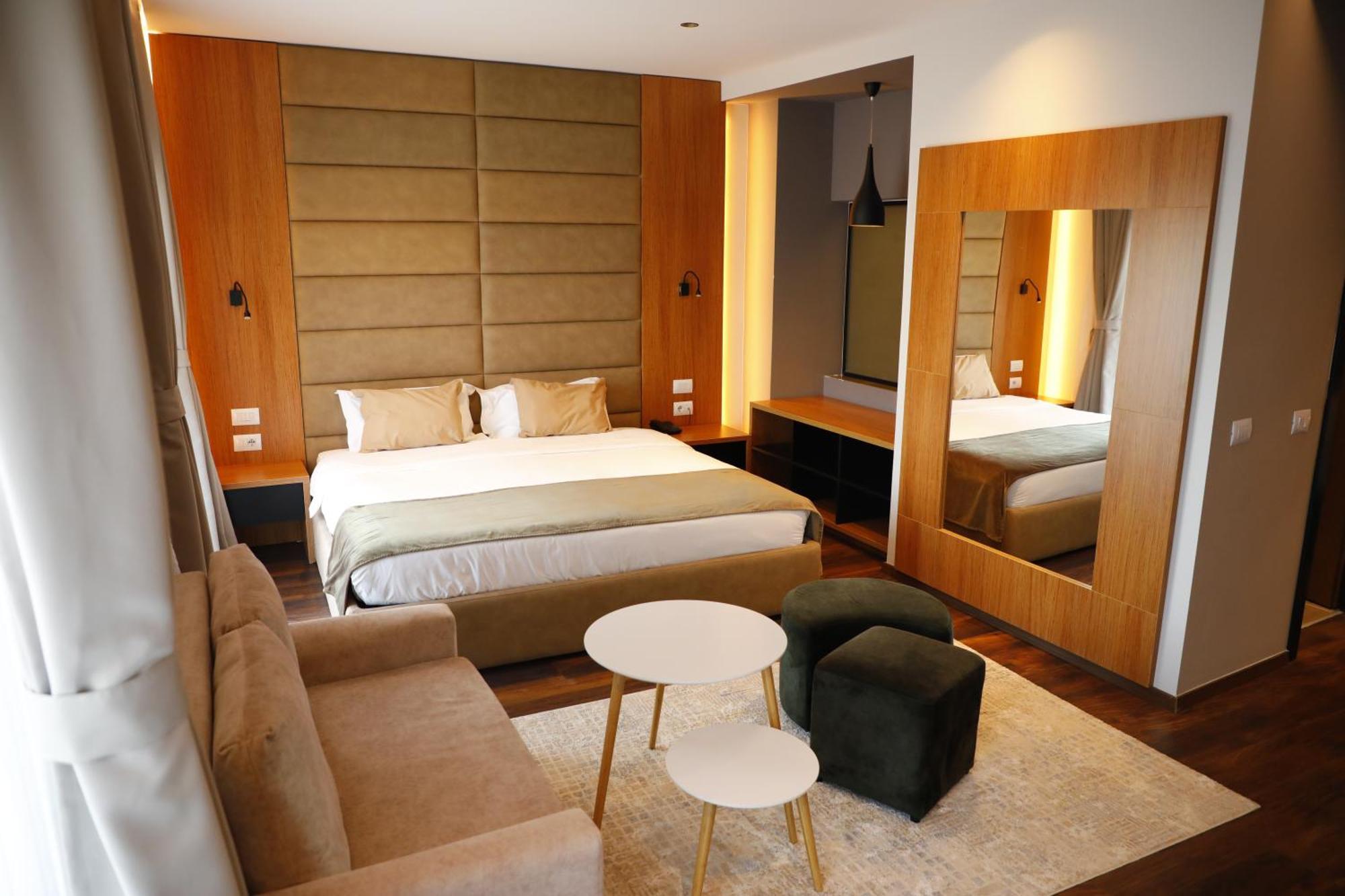 Olivia'S Hill Resort Kryemedhej Екстер'єр фото