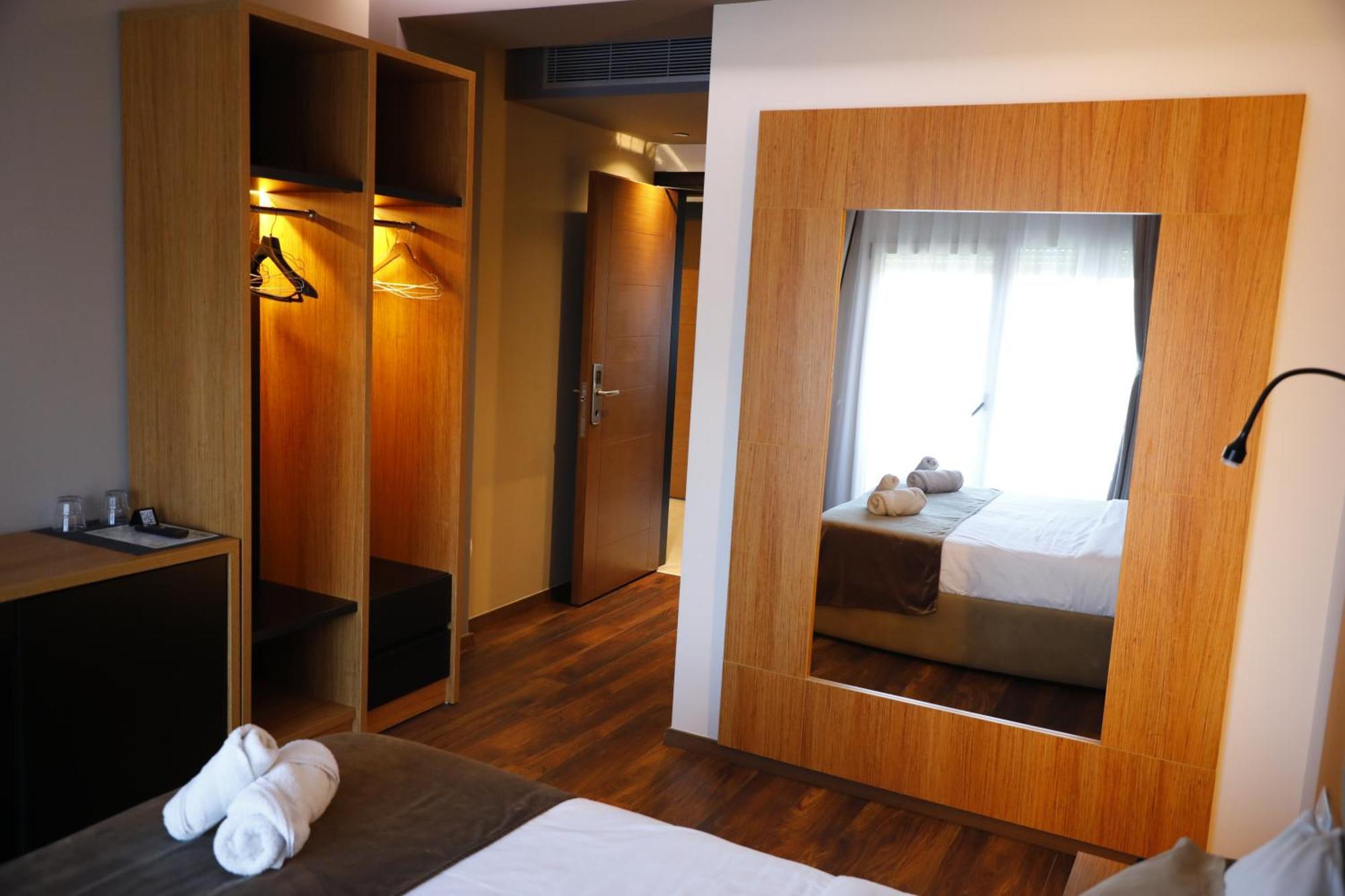 Olivia'S Hill Resort Kryemedhej Екстер'єр фото